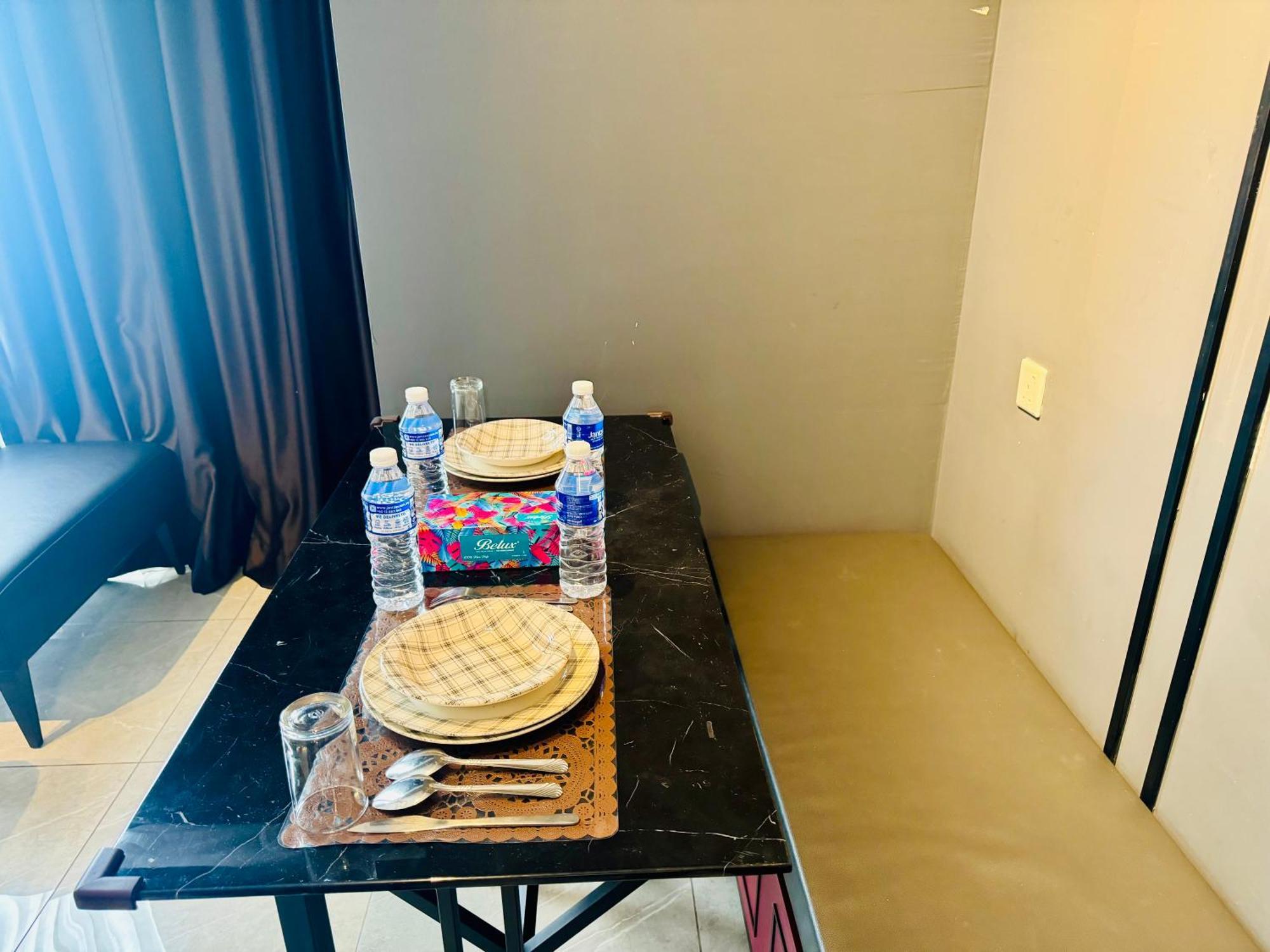 Hotel Luxury Bukit Bintang At Axon Kl Pavilion 5*