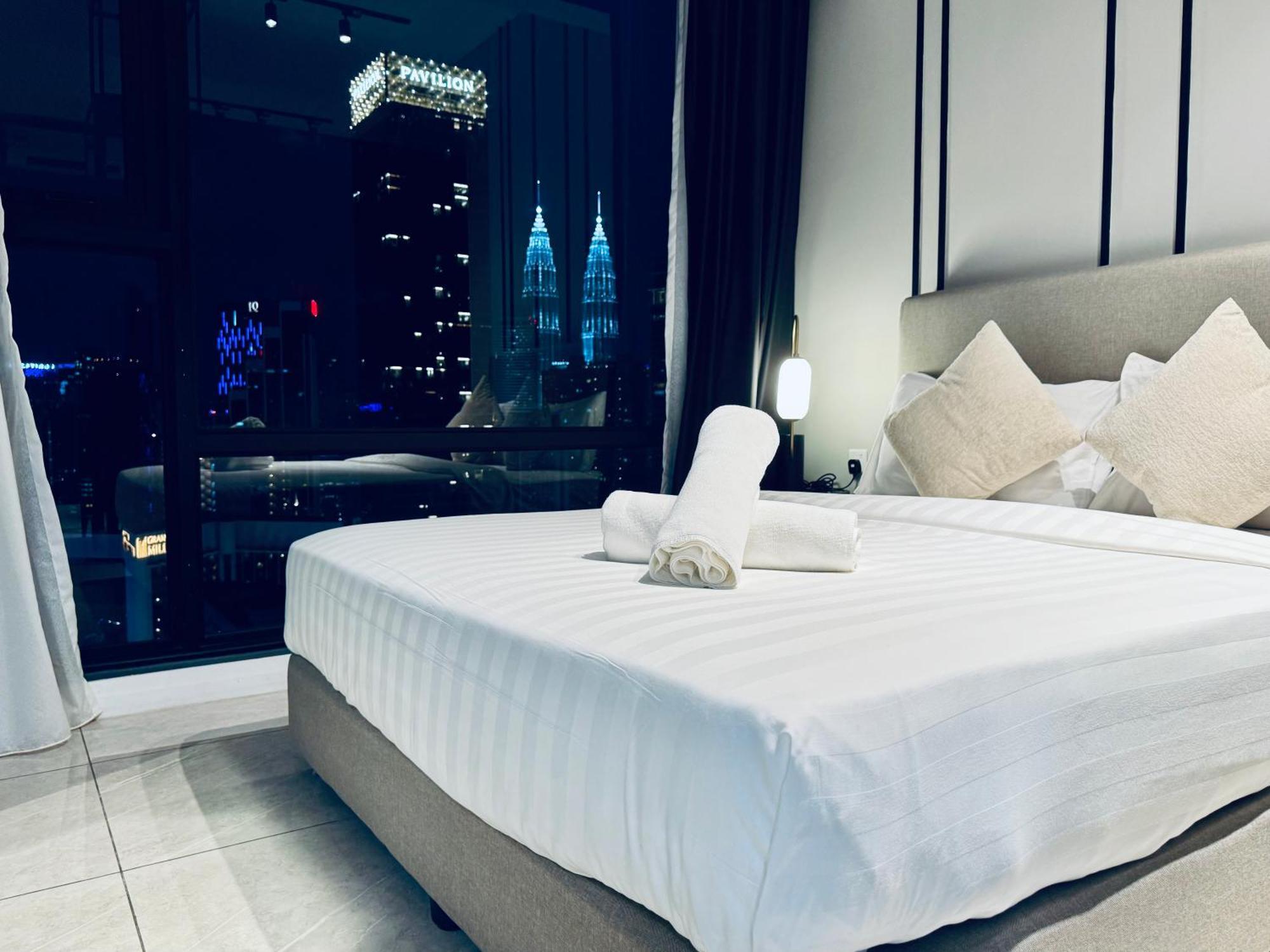 Luxury Bukit Bintang At Axon Kl Pavilion 5*